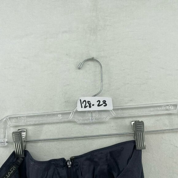 Tahari Straight Skirt Women Sz 4 Navy Blue Lined Seamless Mid Length Linen Blend - Picture 11 of 11